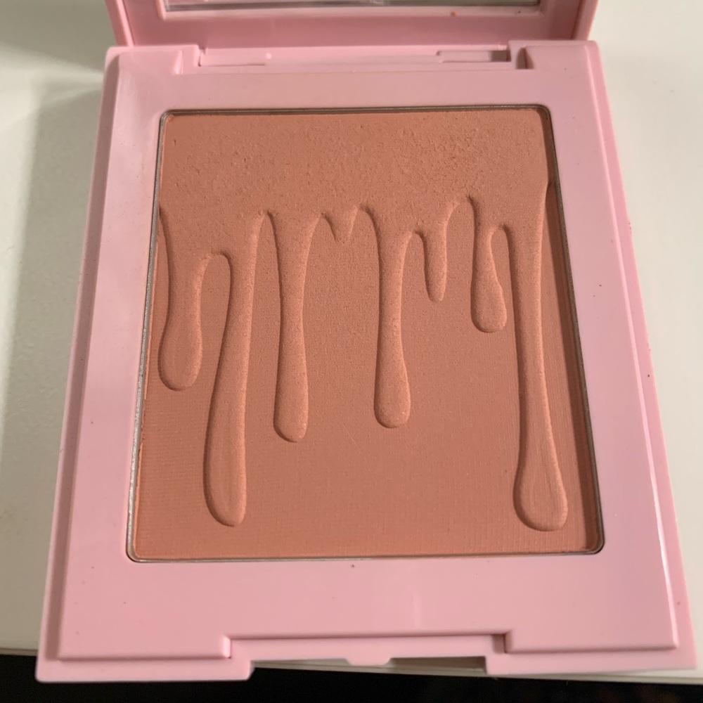 Kylie Jenner blush- close to perfect